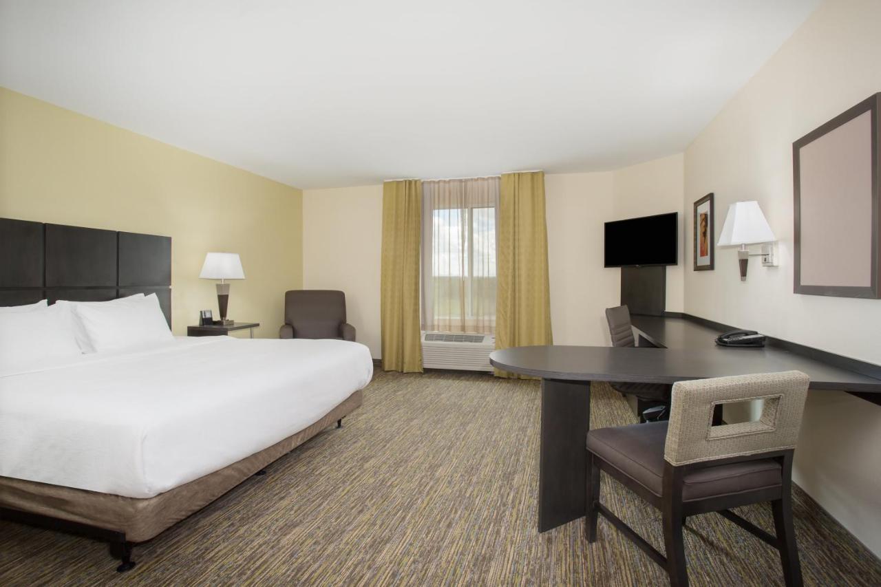 Candlewood Suites Longmont - Boulder Area By Ihg Екстериор снимка