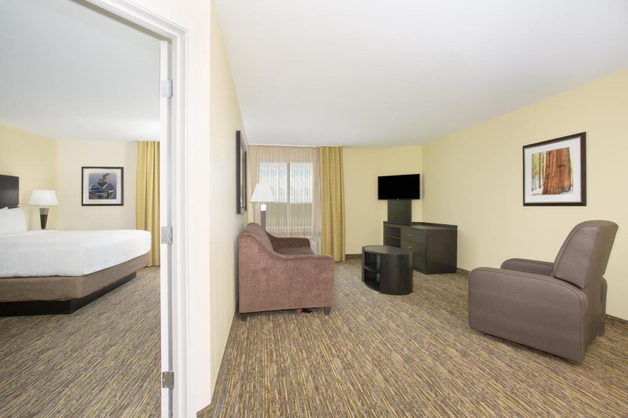 Candlewood Suites Longmont - Boulder Area By Ihg Екстериор снимка